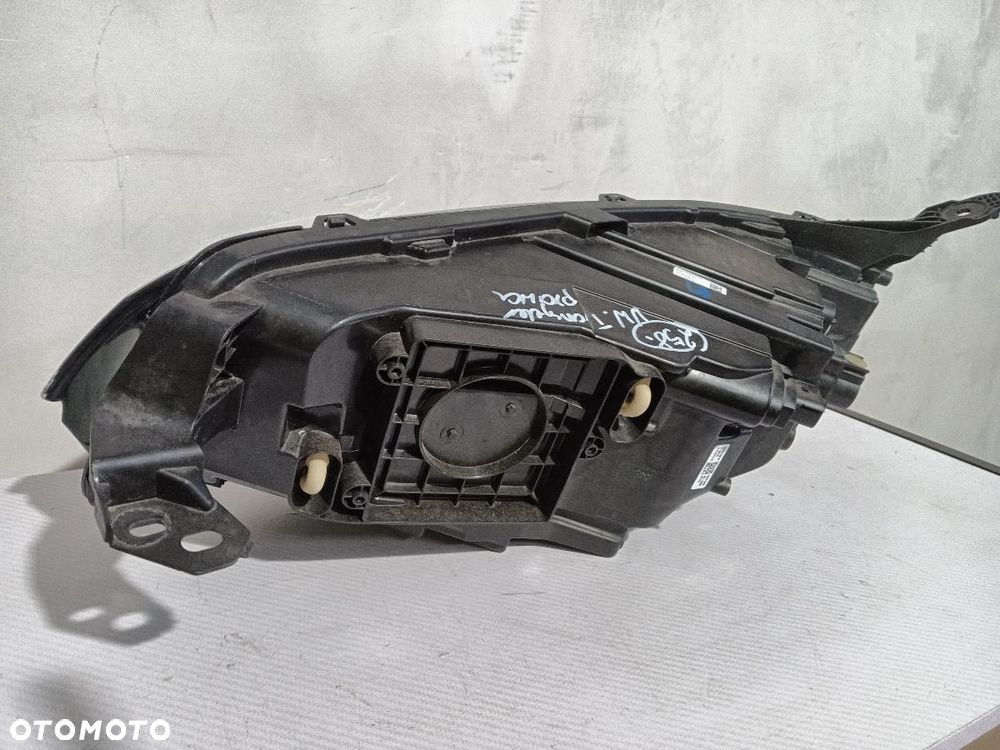 LAMPA PRZÓD PRAWA VOLKSWAGEN T7 S74013E014 - 6