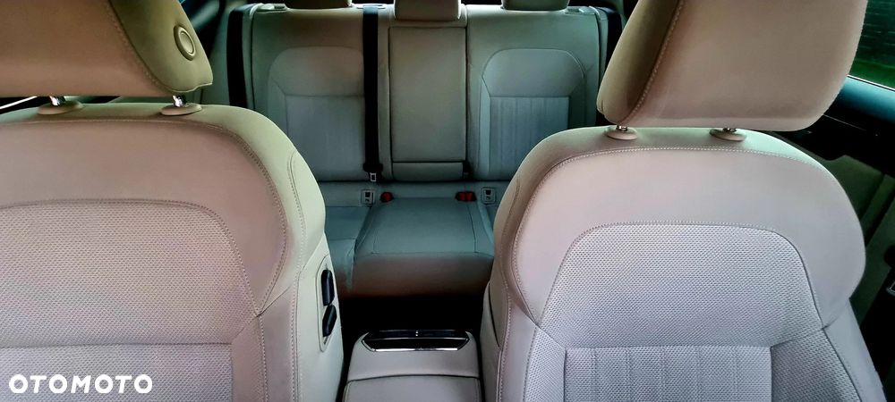 Skoda Superb 2.0 TSI Style DSG - 36