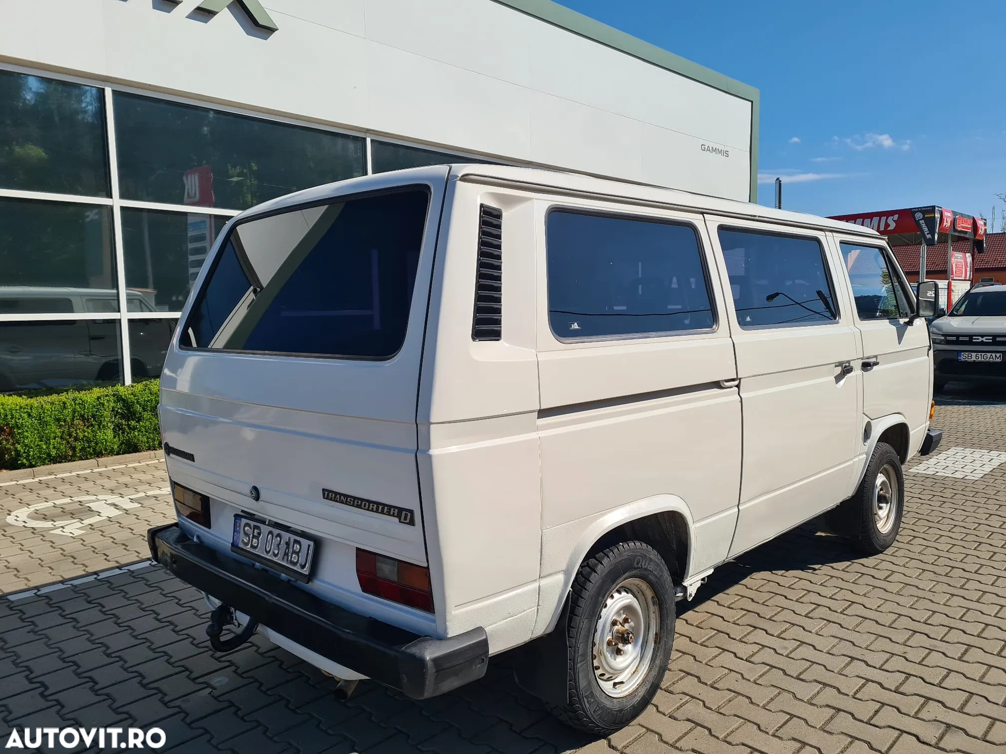 Volkswagen Transporter - 4