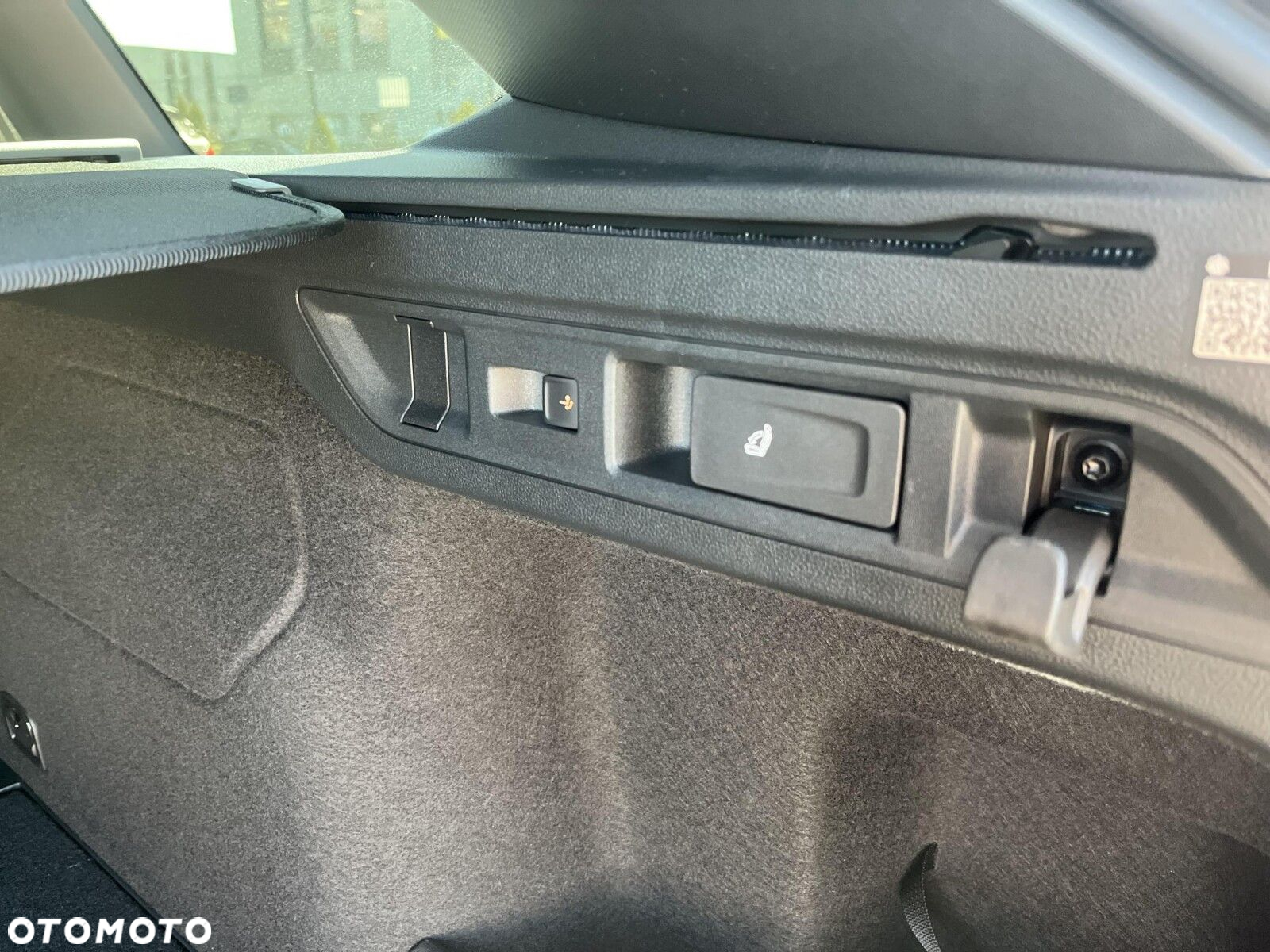 Volkswagen Passat 2.0 TSI 4Mot R-Line Plus DSG - 13