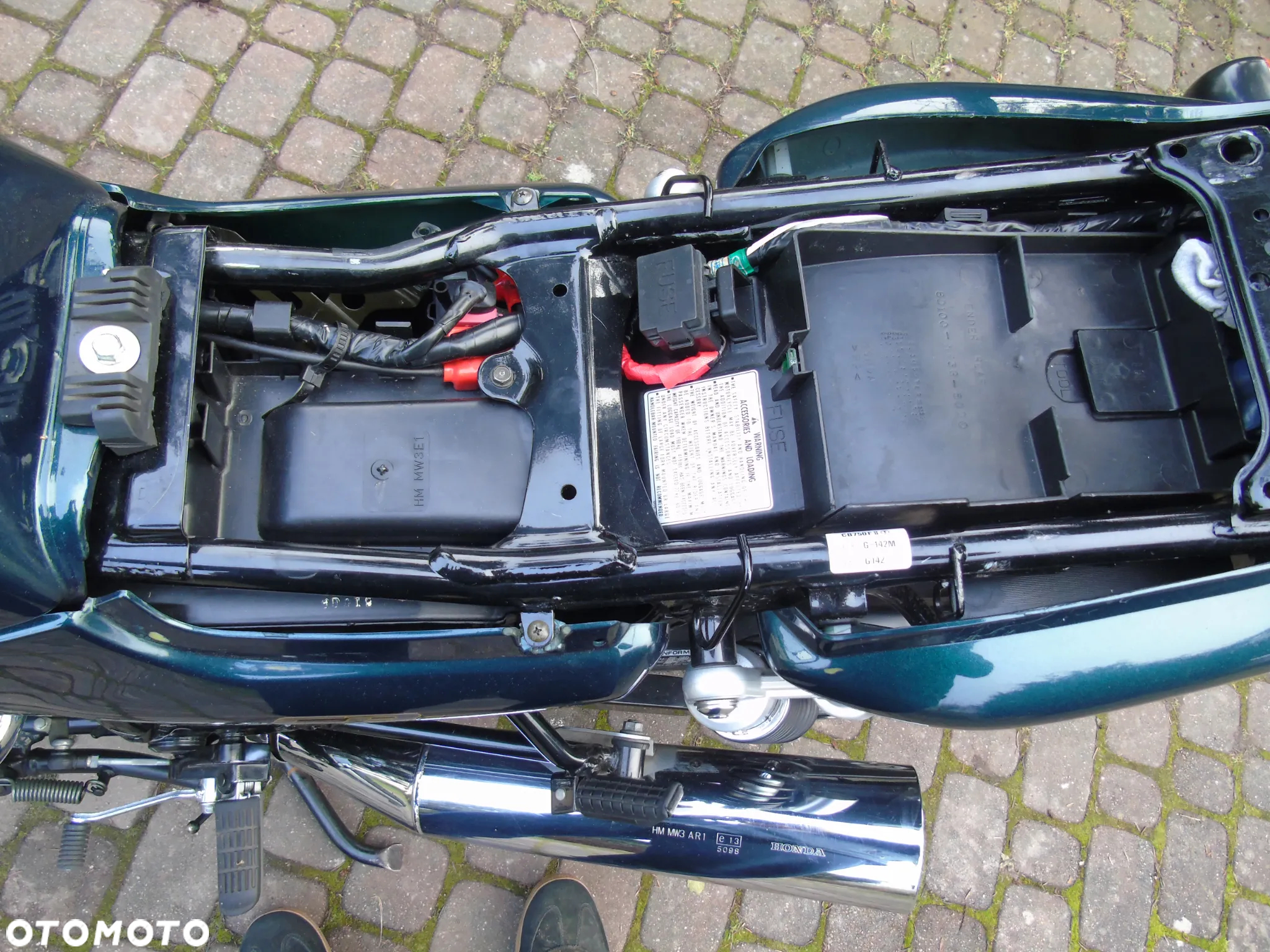 Honda CB - 16