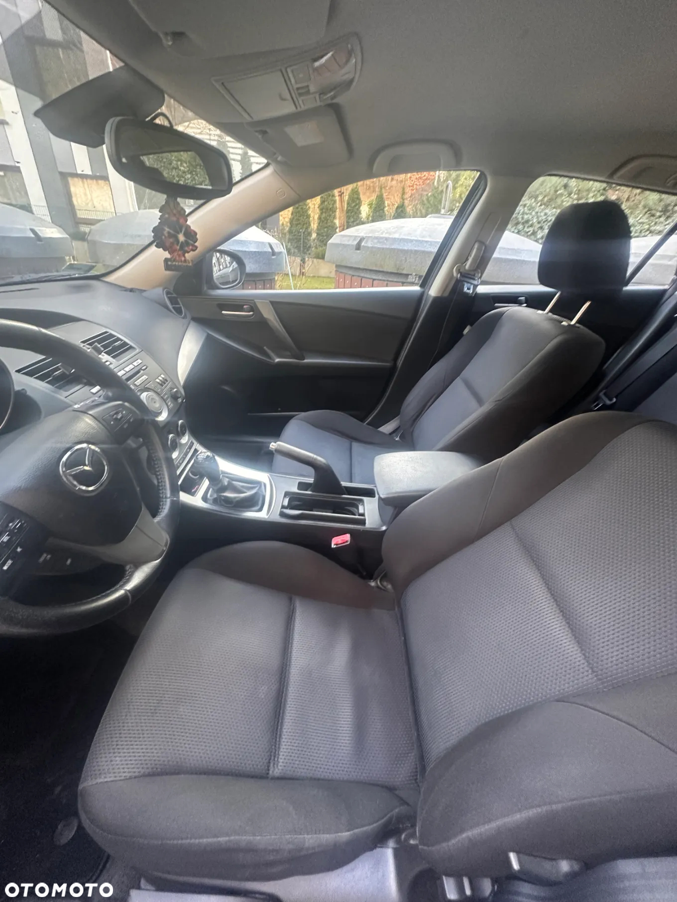 Mazda 3 1.6 CD Exclusive + - 10