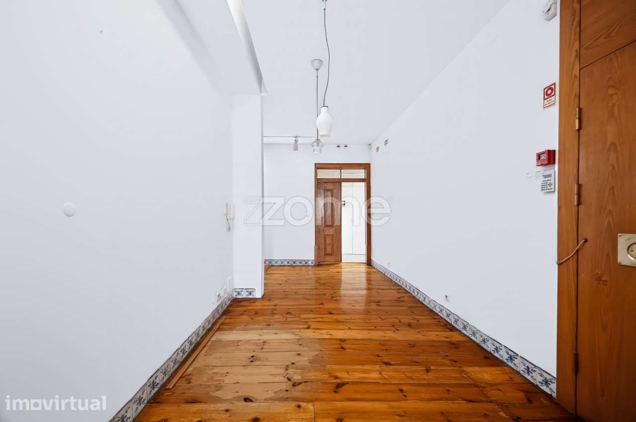 OPORTUNIDADE DE INVESTIMENTO | 284 m² NO CENTRO DE LISBOA - Grande imagem: 2/23