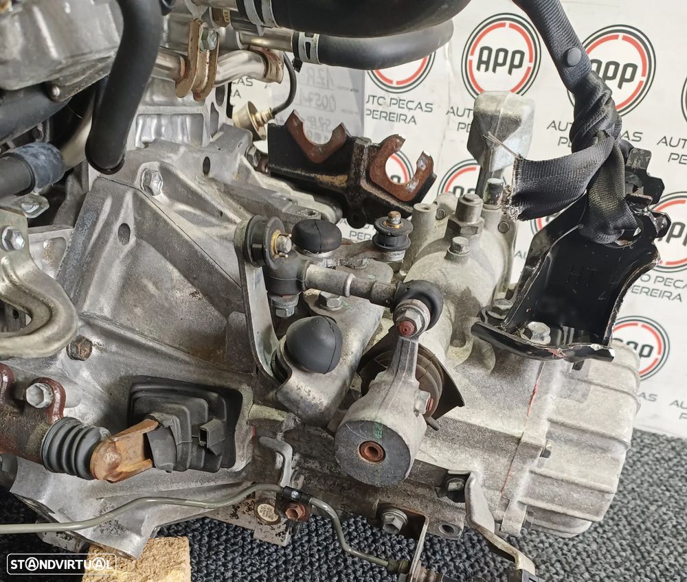 Motor usado Toyota Auris 08 1.6 16V, referência 1ZR-FE, aproximadamente 128900 KMS. - 2