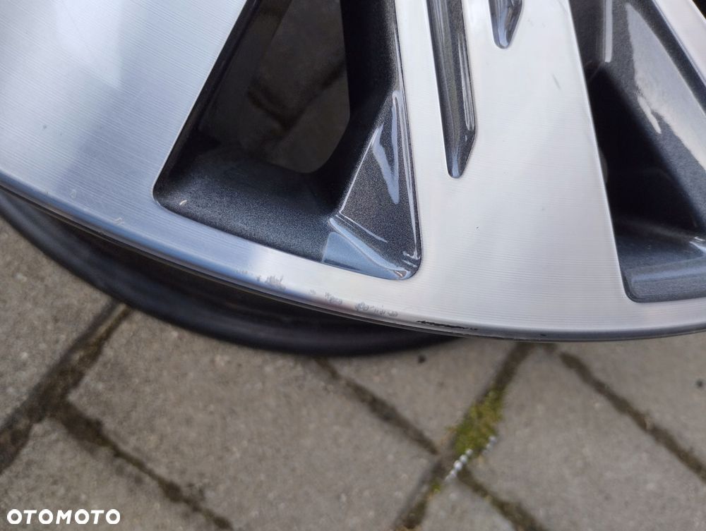 felga audi q4 e-tron 89a 8j 19 et45 89a601025c - 6