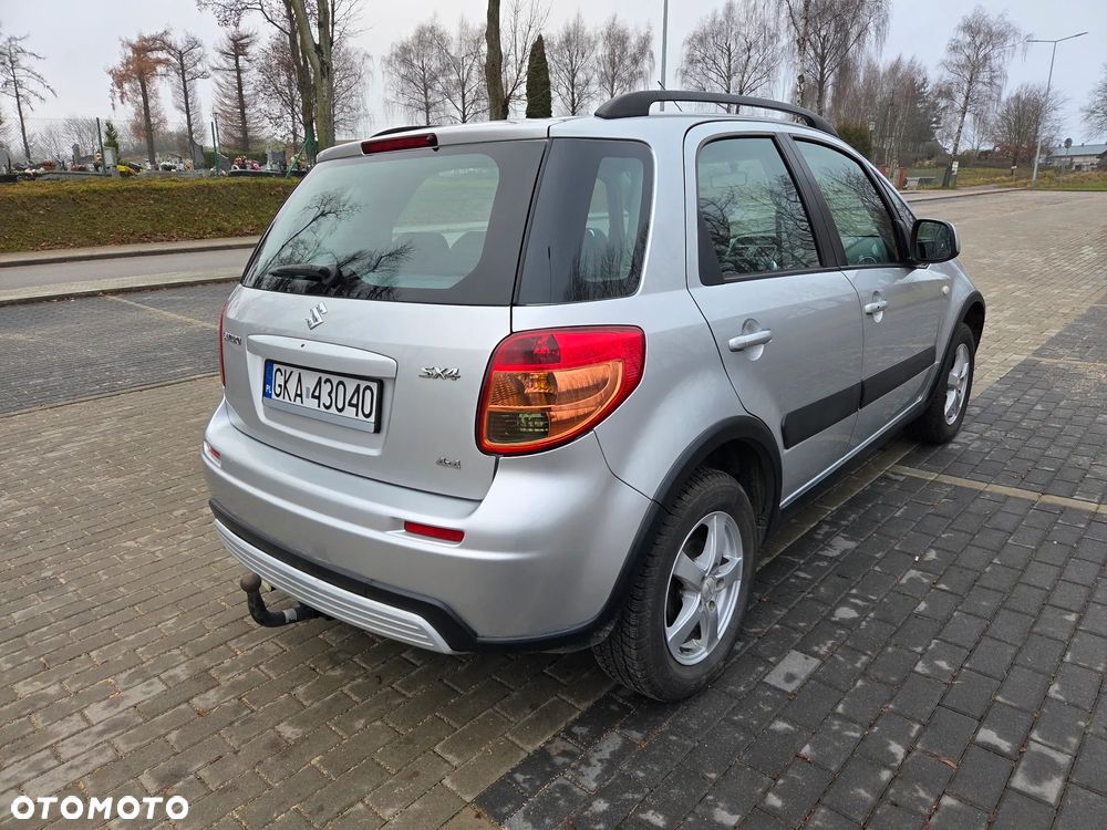 Suzuki SX4 1.6 VVT 4x4 Comfort - 5