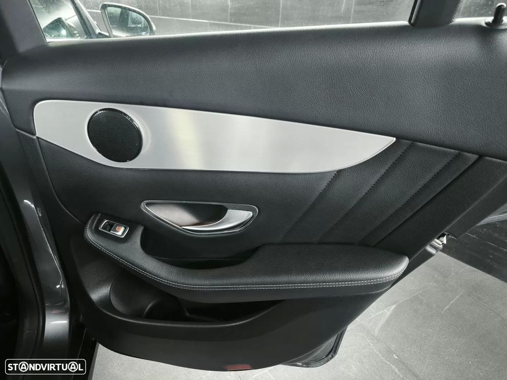 Mercedes-Benz GLC 250 d AMG Line 4-Matic - 35