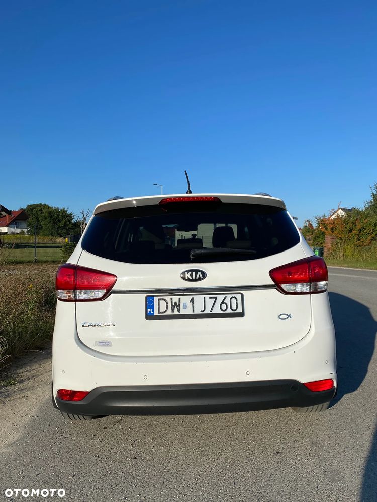 Kia Carens 2013 photo 4