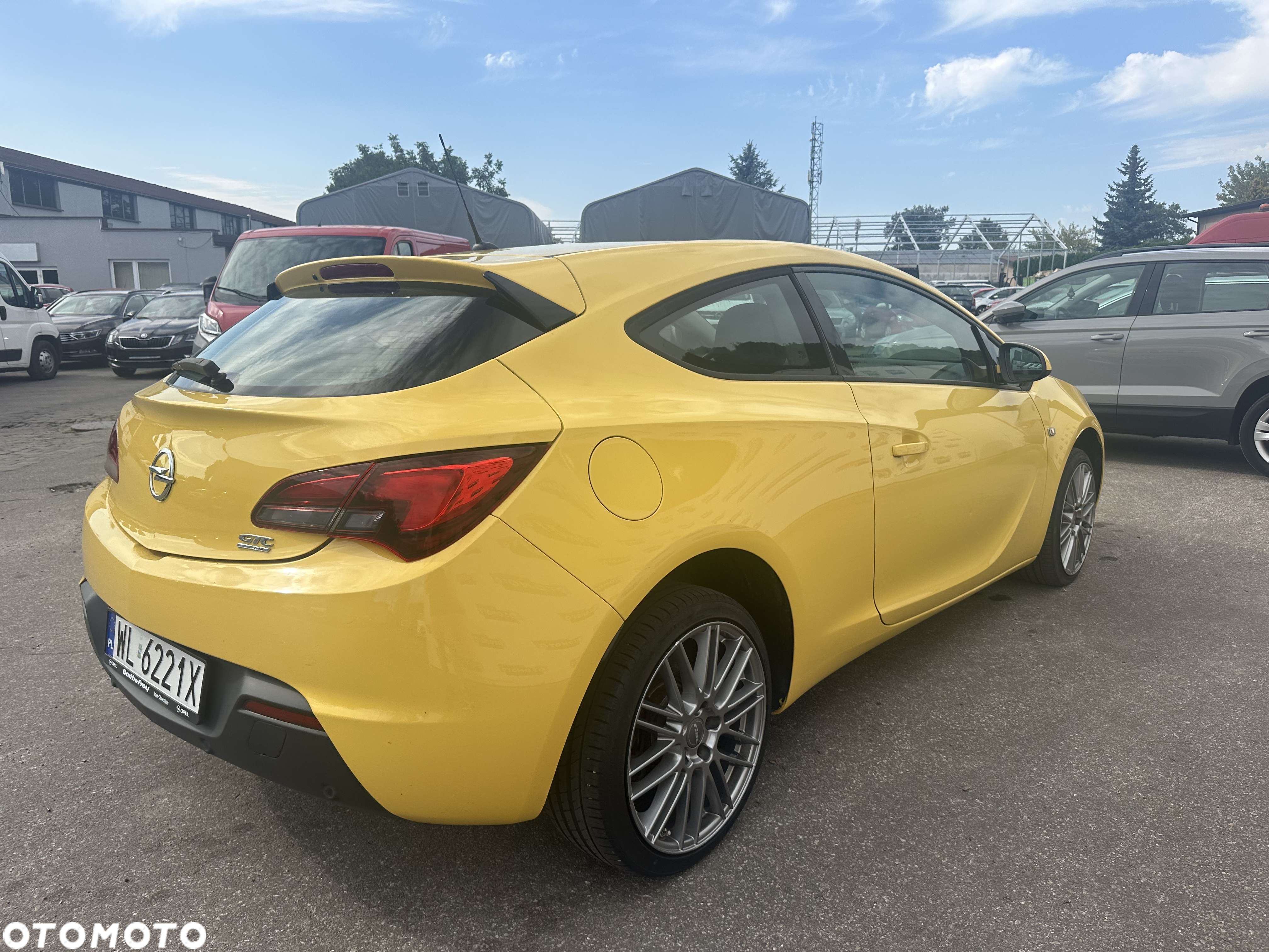 Opel Astra GTC 1.4 Turbo - 8