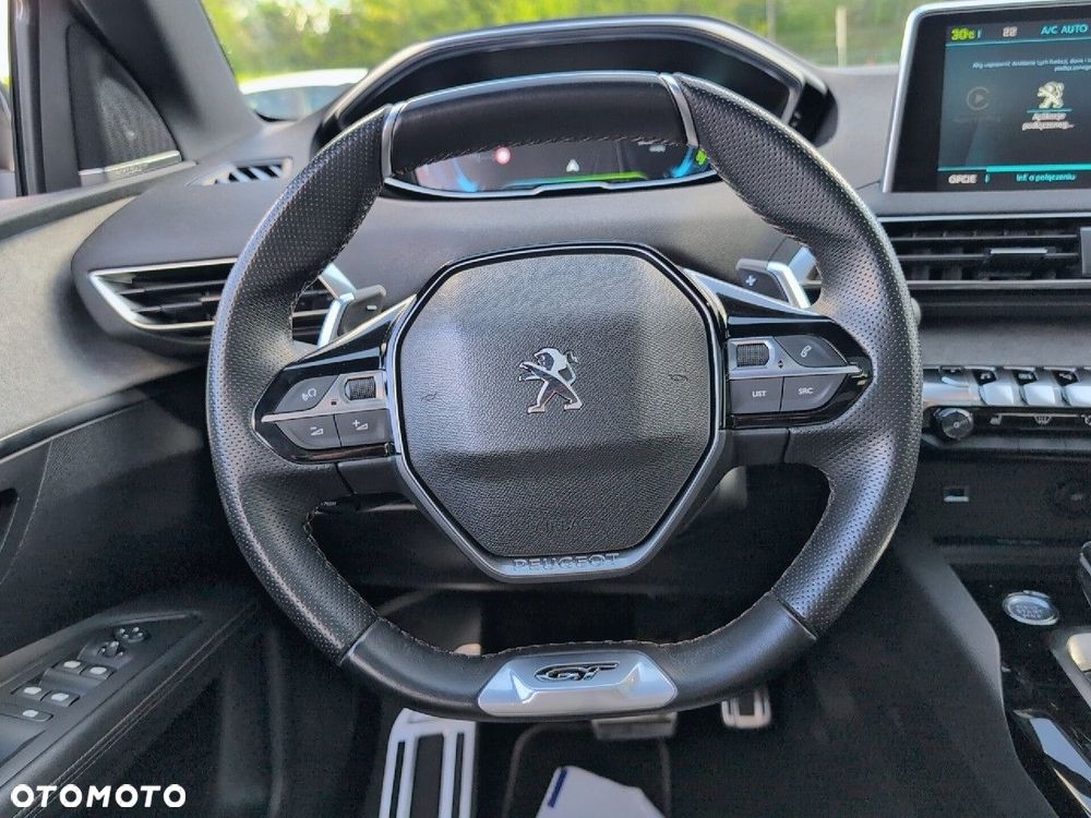 Peugeot 3008 - 11