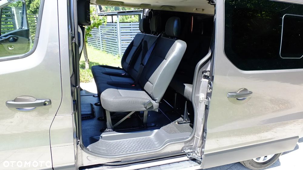 Renault Trafic - 15