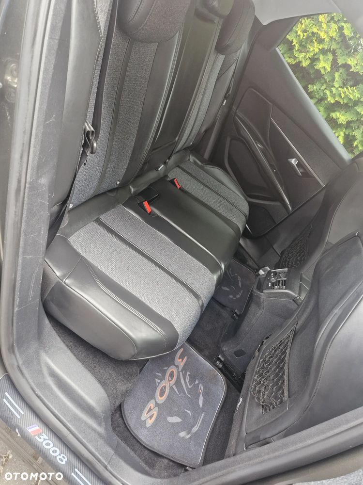 Peugeot 3008 PureTech 130 Stop & Start GPF Allure - 18