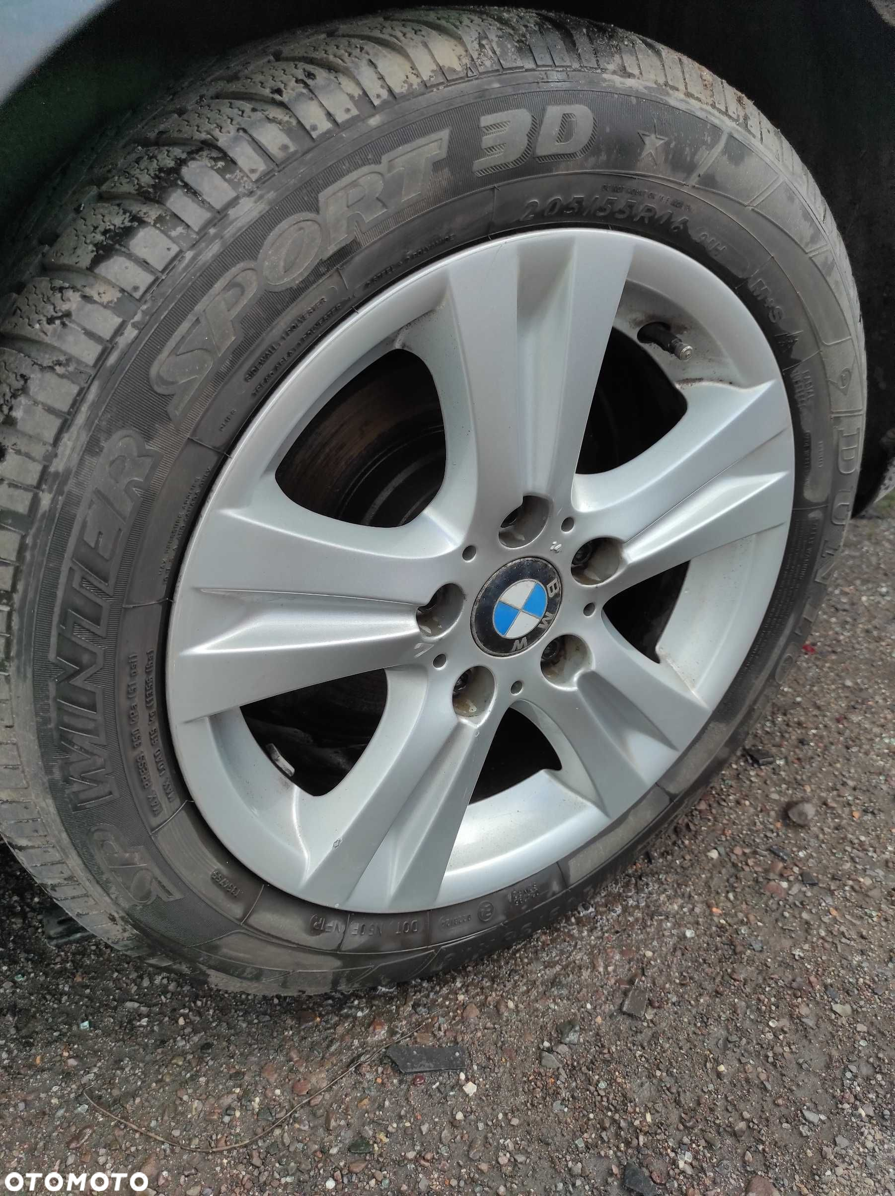 BMW Seria-1 E87 i inne, Felgi aluminiowe z oponami,7X16 ET44 205/55R16 - 4