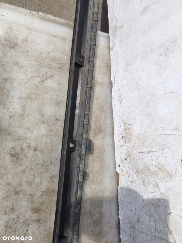 LISTWA PROGOWA MOCOWANIE LISTWY S LINE A3 8V CABRIO PRAWA 8V7854536 - 7