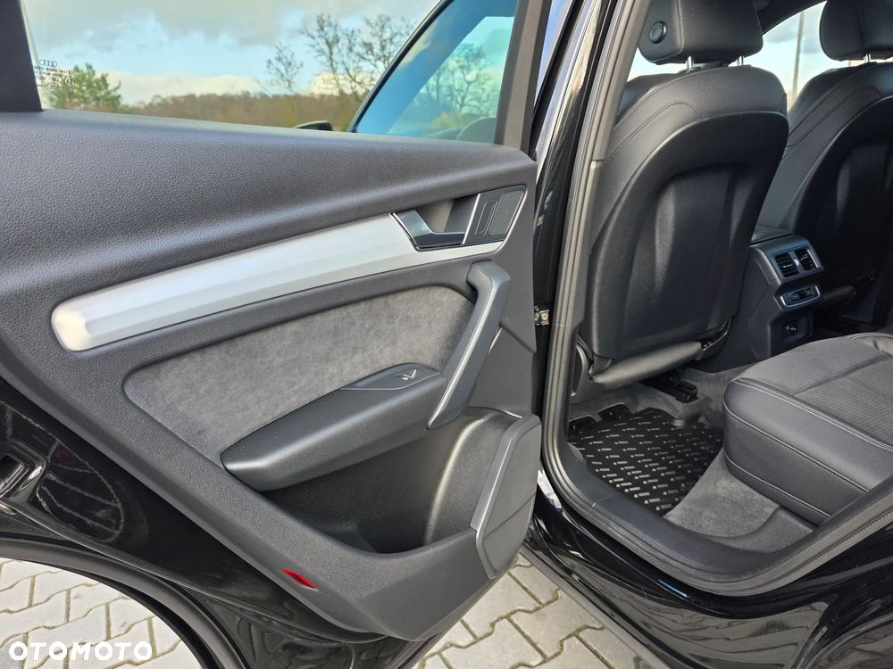 Audi Q5 Sportback - 22