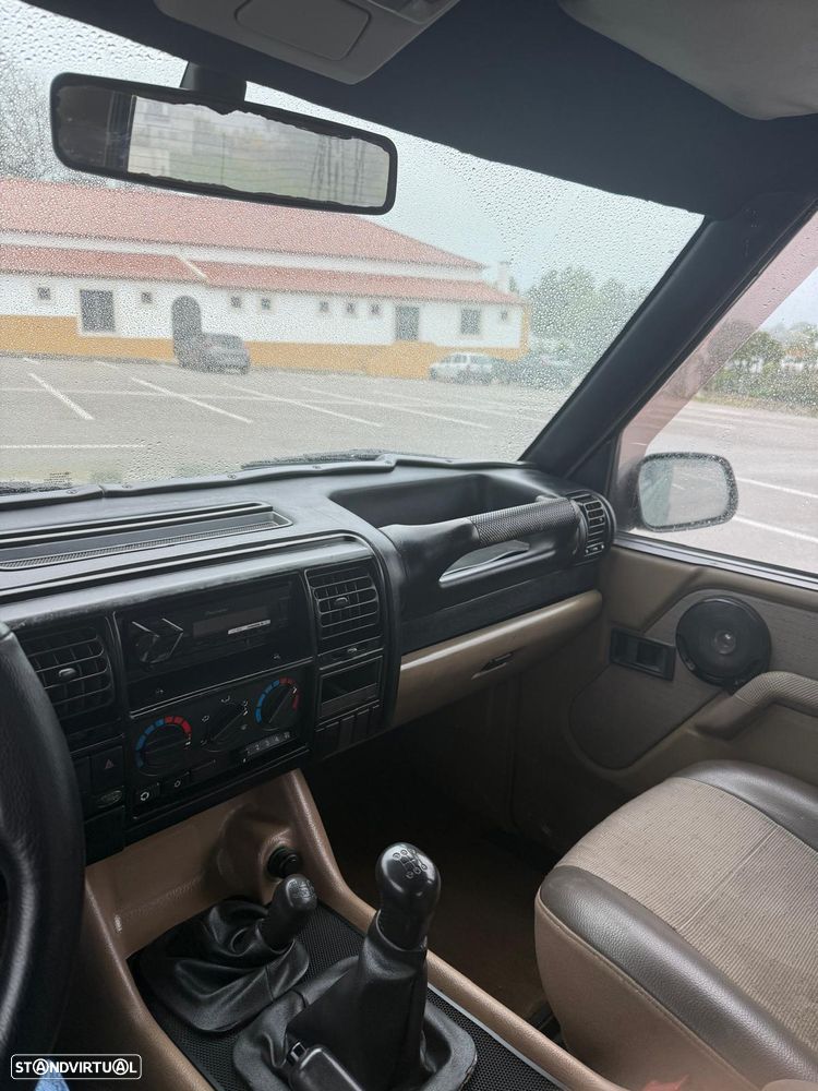 Land Rover Discovery 2.5 TDi - 10
