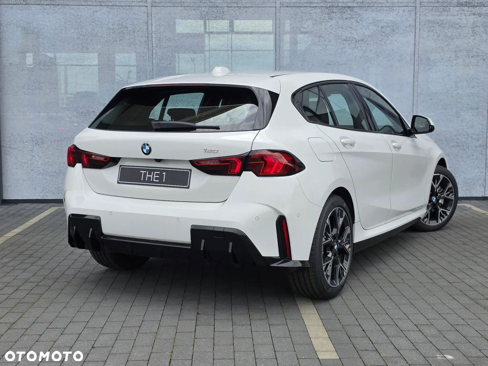 BMW Seria 1 120 mHEV - 7