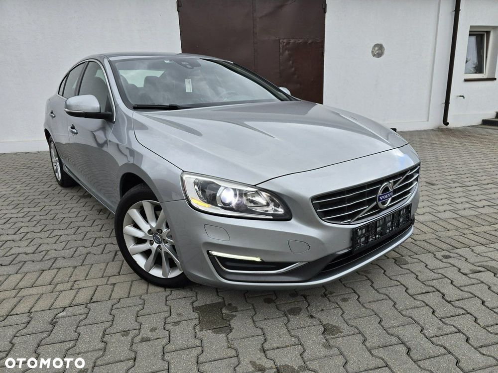 Volvo S60 - 3