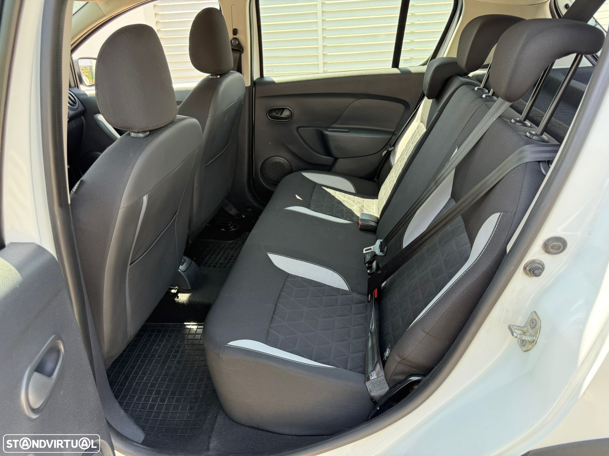 Dacia Sandero 0.9 TCe Stepway - 7