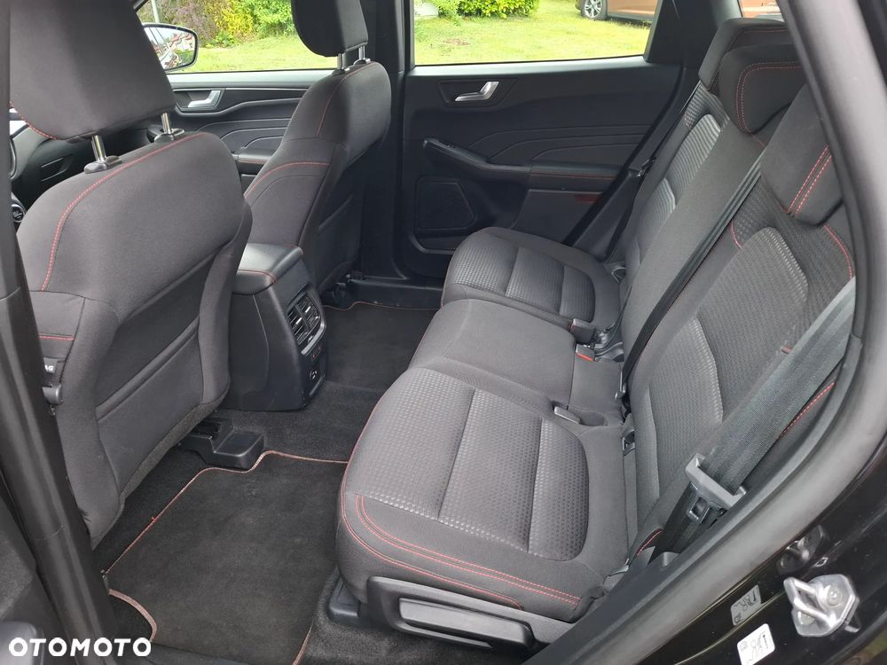 Ford Kuga 2.5 FHEV FWD ST-Line - 24