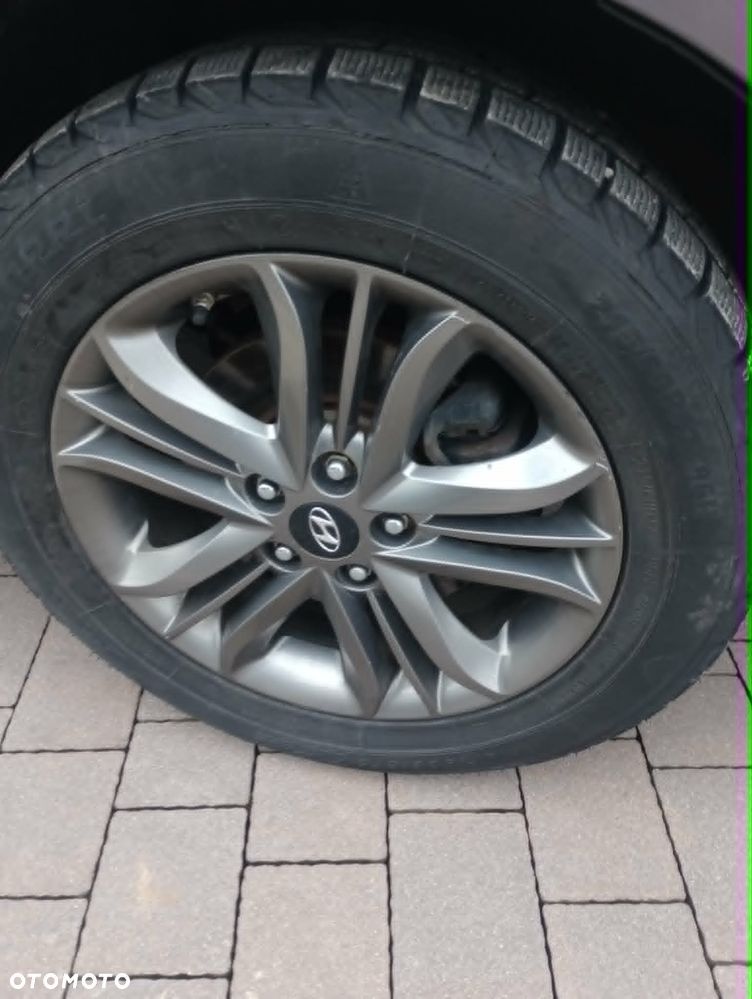 Hyundai ix35 1.6 2WD Trend - 4