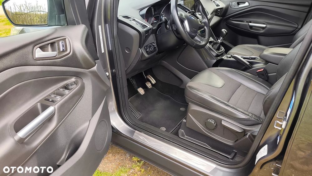 Ford Kuga 2.0 TDCi 2x4 SYNC - 19