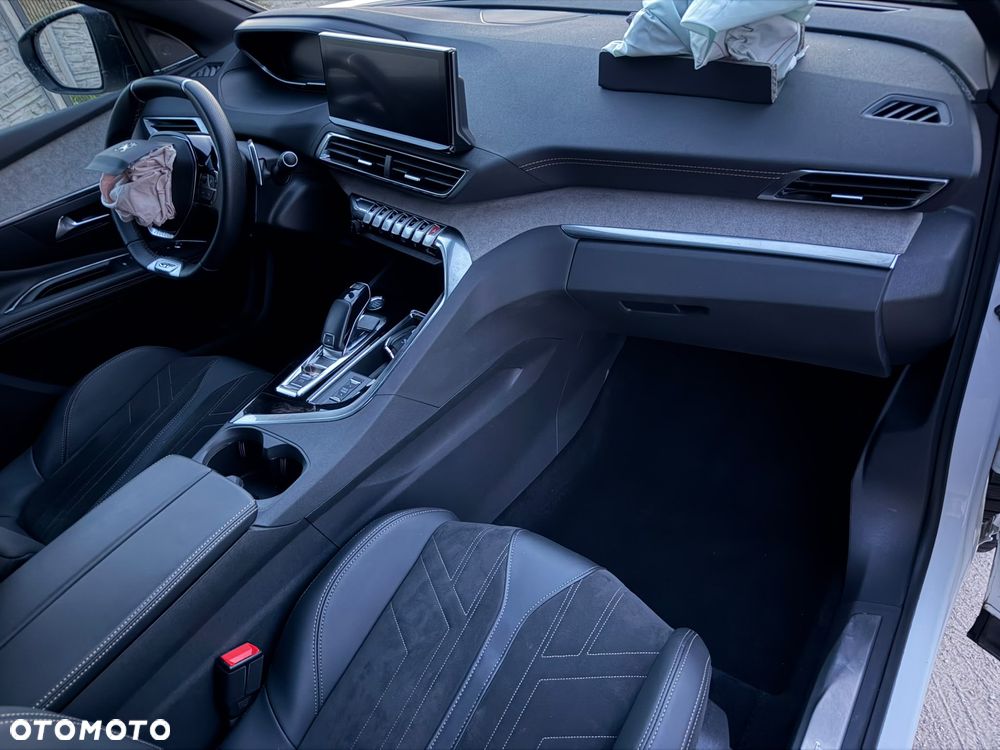Peugeot 3008 BlueHDi 130 Stop & Start EAT8 GT - 12