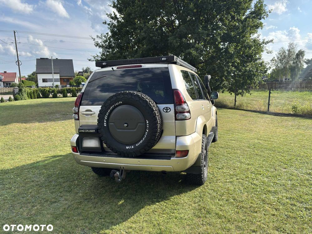 Toyota Land Cruiser - 3