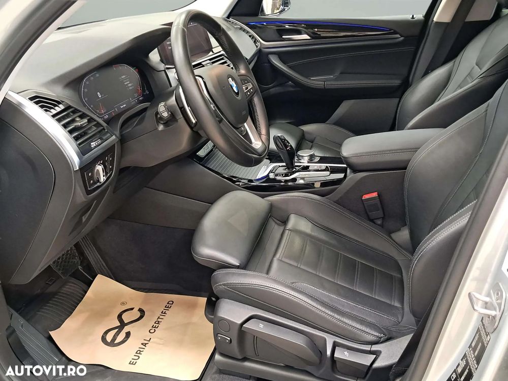 BMW X3 xDrive20d AT xLine - 9