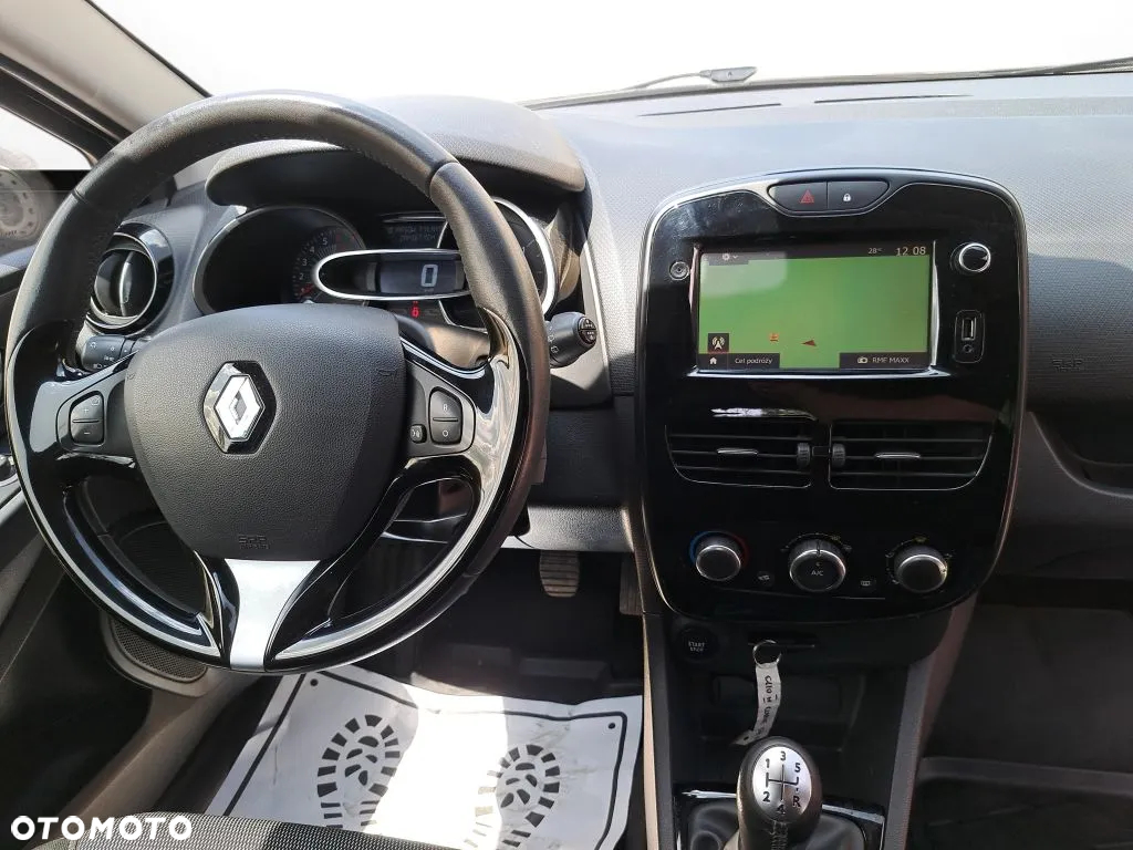 Renault Clio 1.2 16V Alize - 13