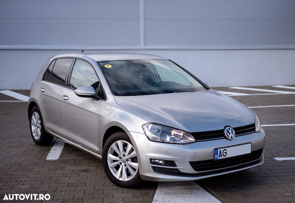 Volkswagen Golf 1.6 TDI BlueMotion Technology DSG Comfortline - 8