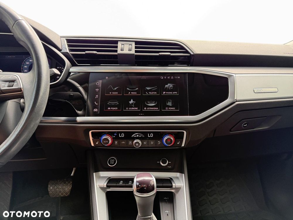 Audi Q3 - 22