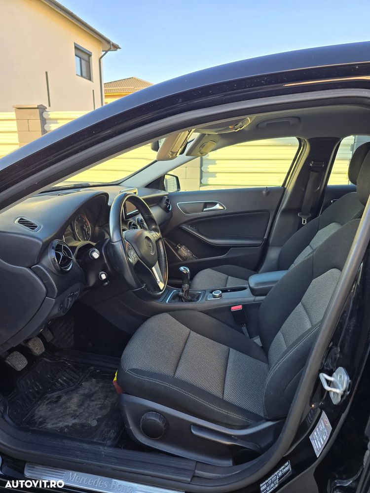 Mercedes-Benz A 180 - 6