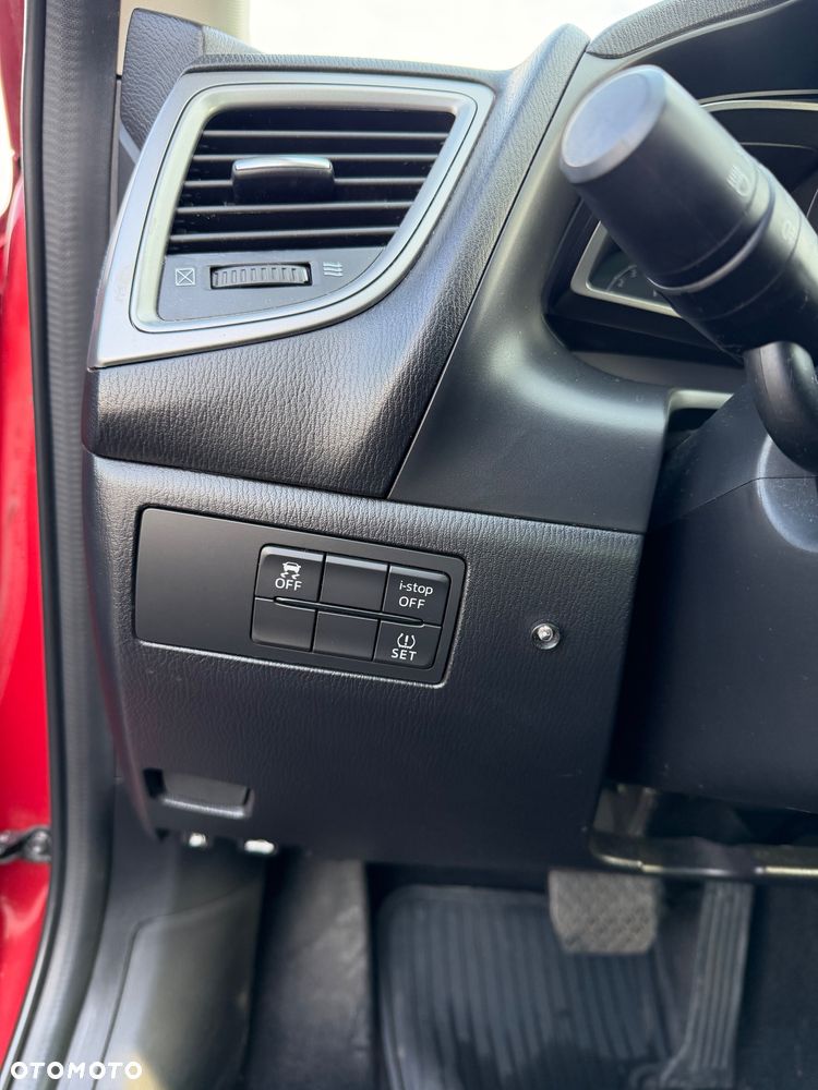 Mazda 3 2.0 Skyenergy EU6 - 13