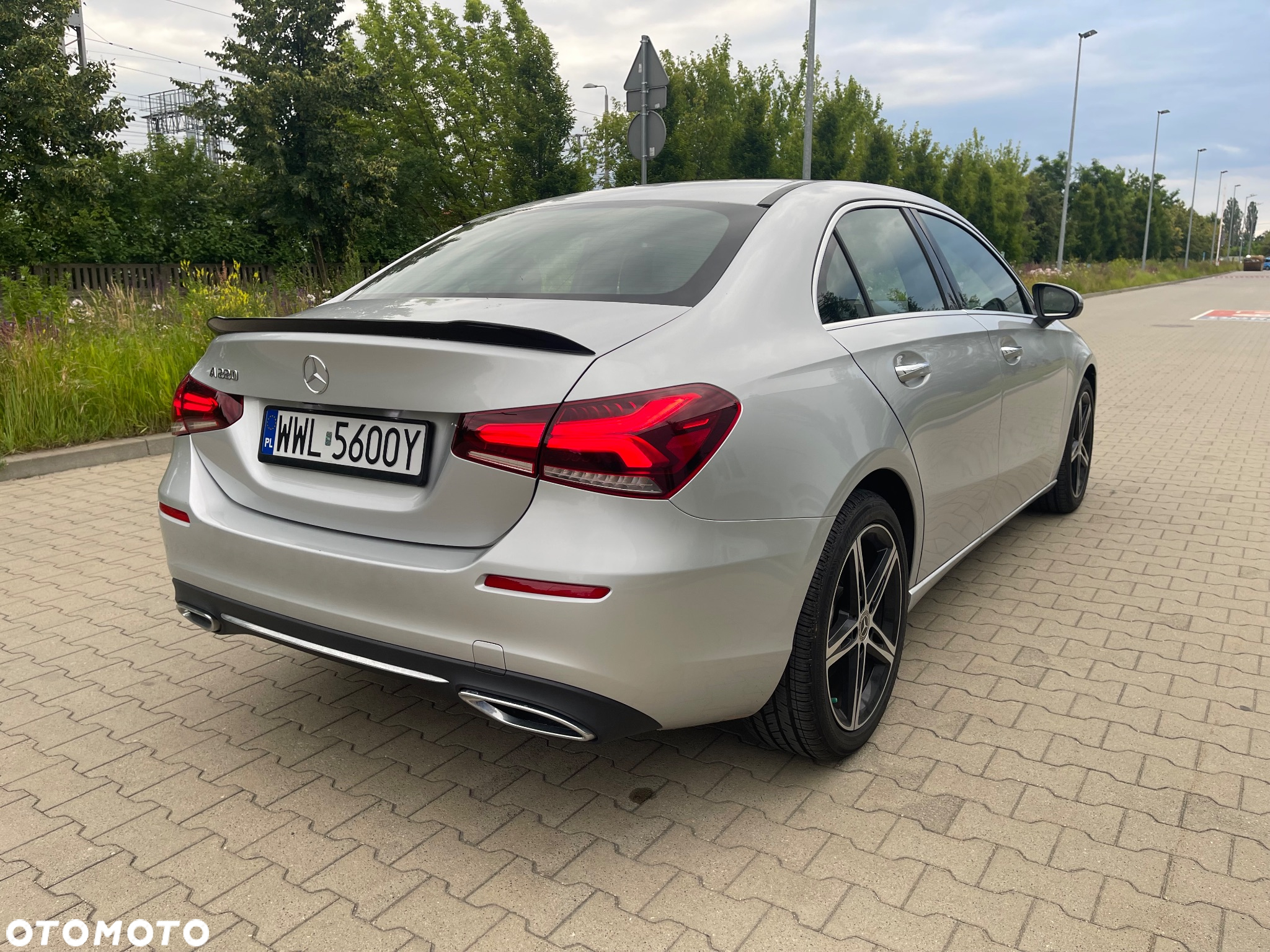 Mercedes-Benz Klasa A 220 7G-DCT AMG Line - 13