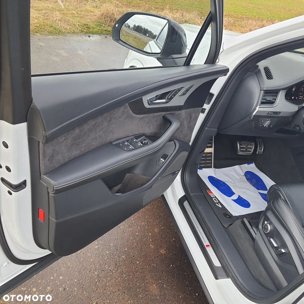Audi SQ7 4.0 TDI Quattro Tiptronic - 24