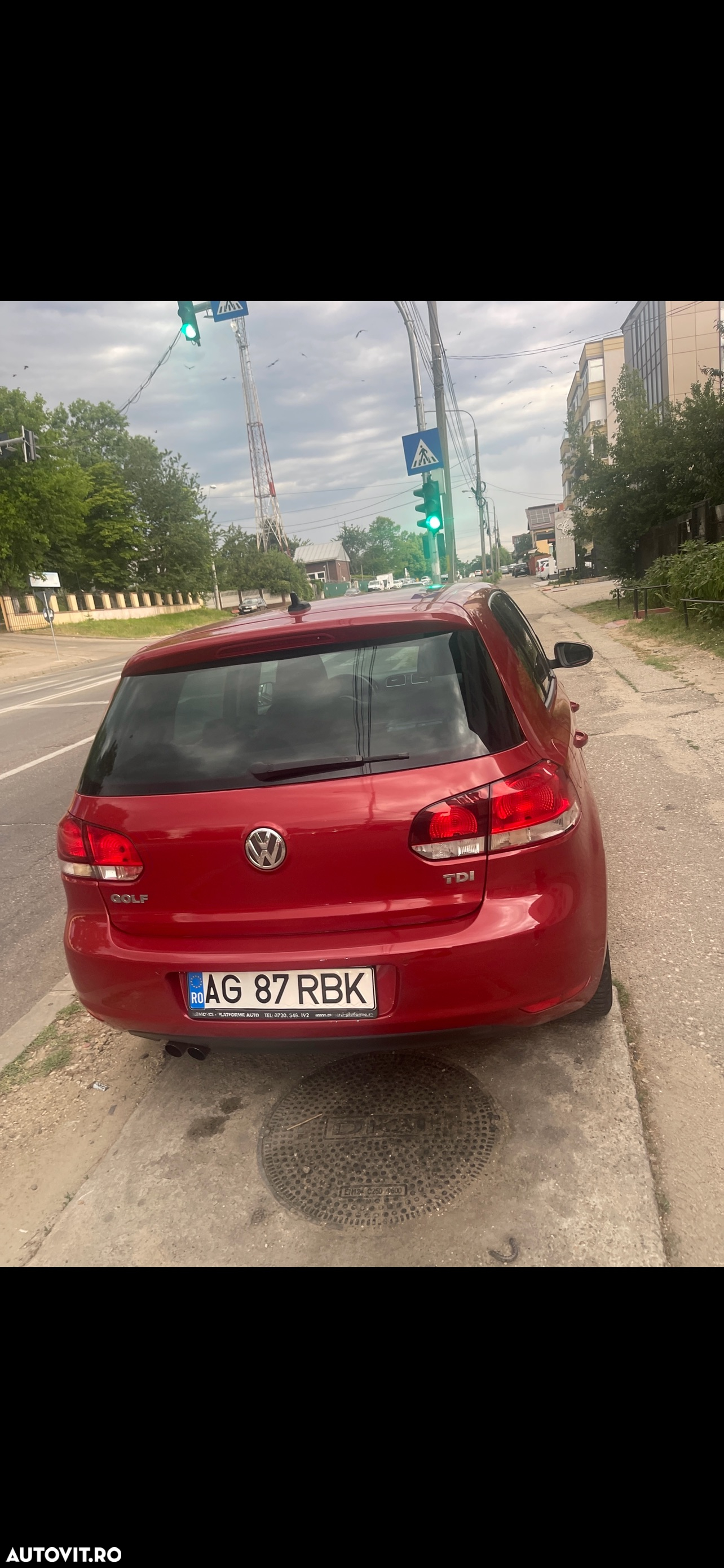 Volkswagen Golf - 2