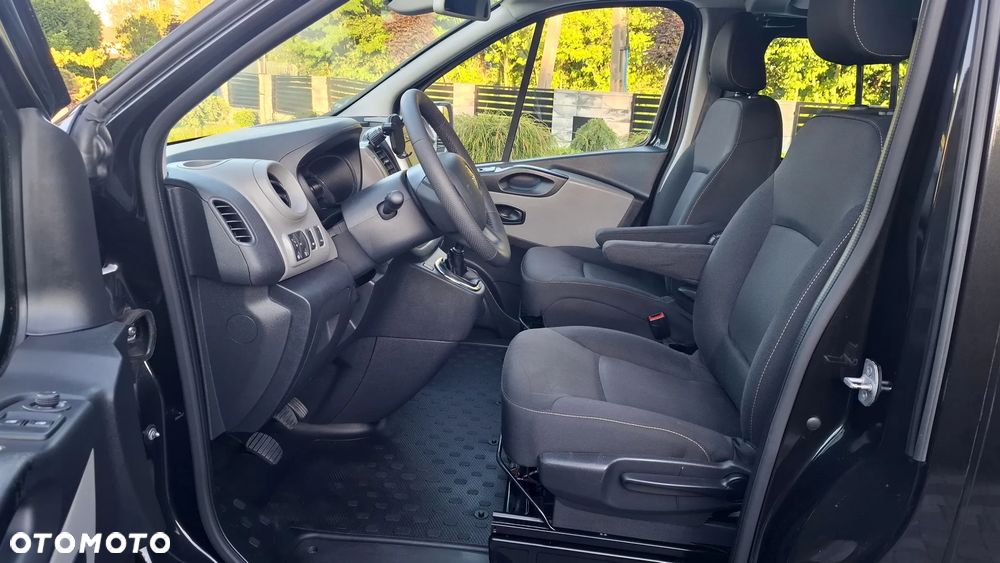 Renault TRAFIC - 9