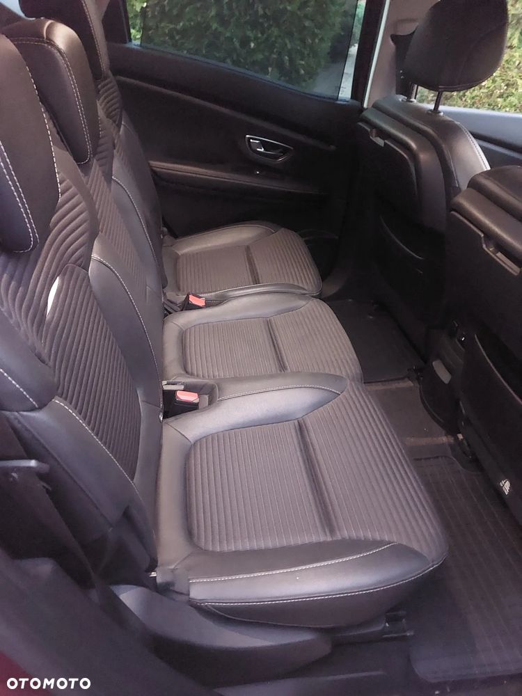 Renault Scenic dCi 110 Xmod Paris - 10