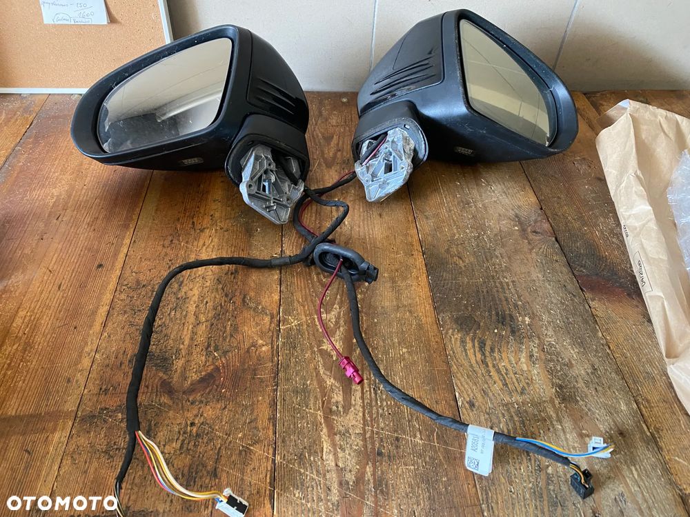 MERCEDES 205 coupe lusterko prawe 12 lewe 14 pin kolor 197 anglik - 1