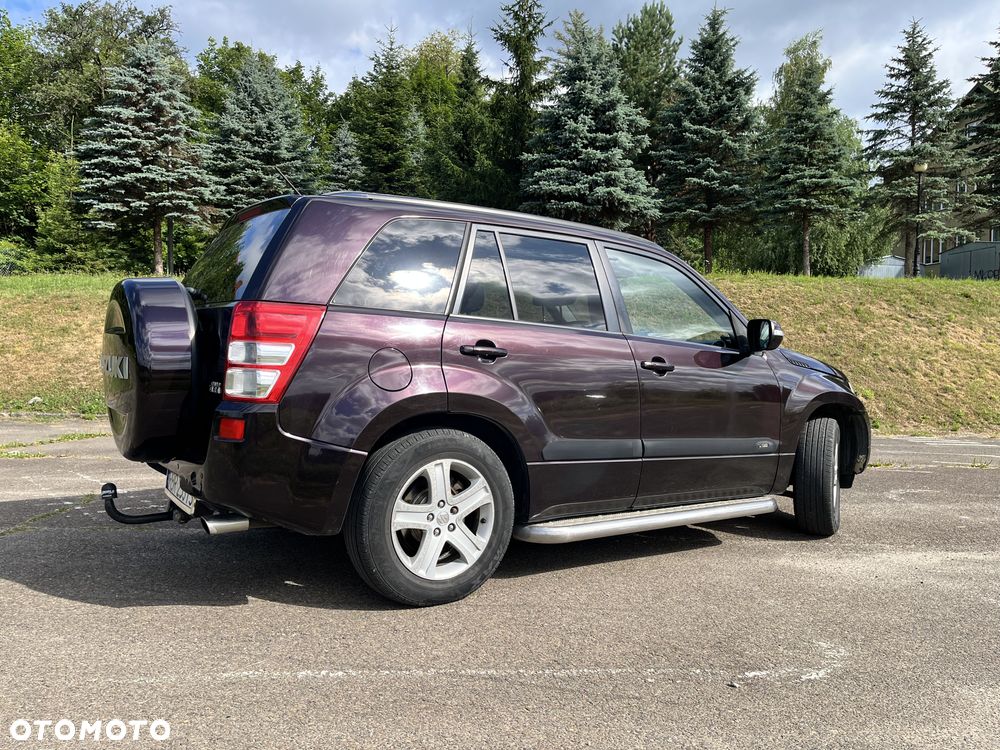 Suzuki Grand Vitara 2.4 De Luxe - 4