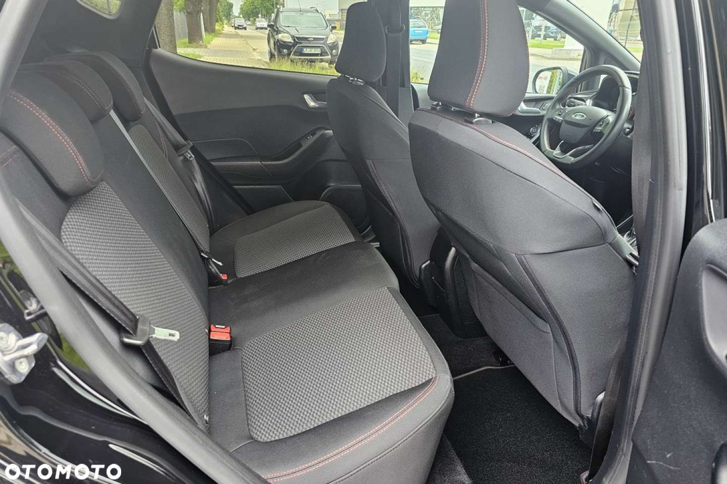 Ford Fiesta - 19