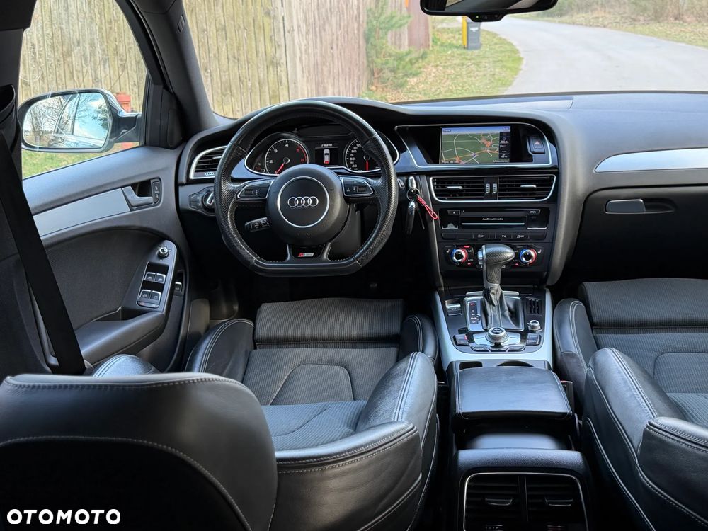 Audi A4 Avant 2.0 TDI DPF quattro S tronic S line Sportpaket - 10