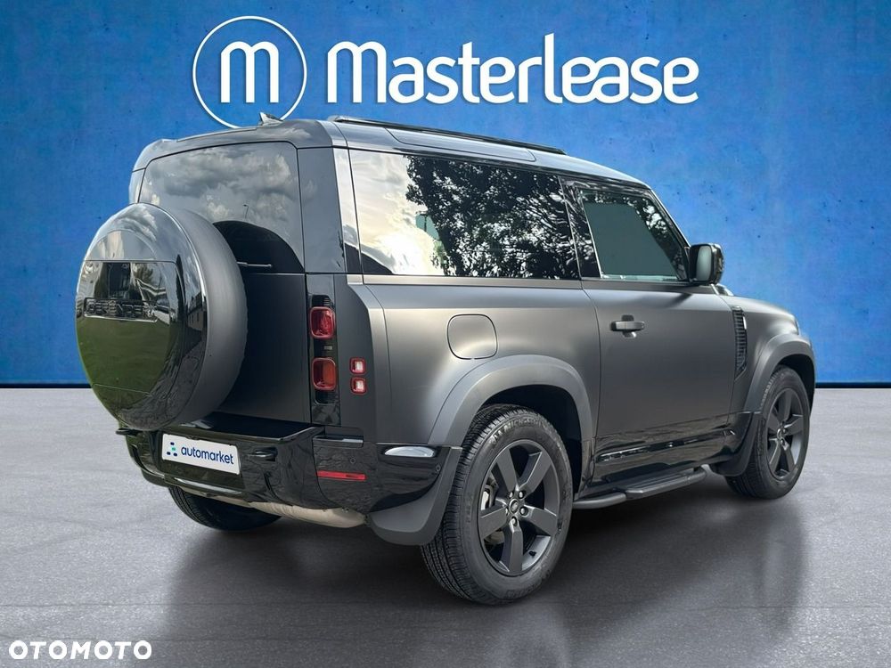 Land Rover Defender - 5