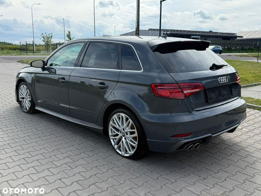 Audi A3 Sportback 2.0 TDI S tronic sport - 4