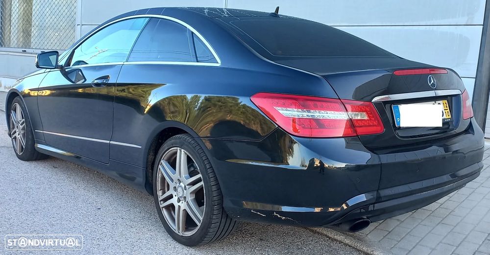 Mercedes-Benz E 220 CDi Avantgarde BlueEfficiency - 2