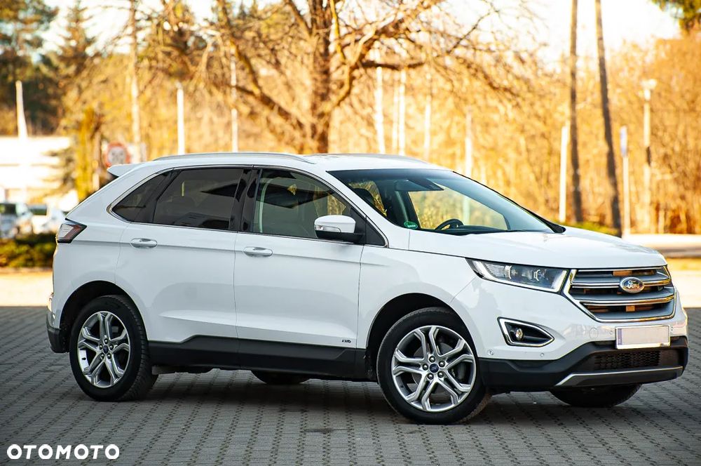 Ford Edge 2.0 TDCi 4x4 Titanium - 16