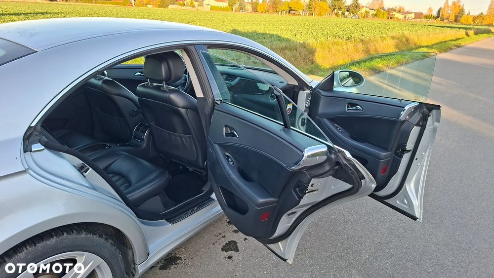 Mercedes-Benz CLS 350 - 24
