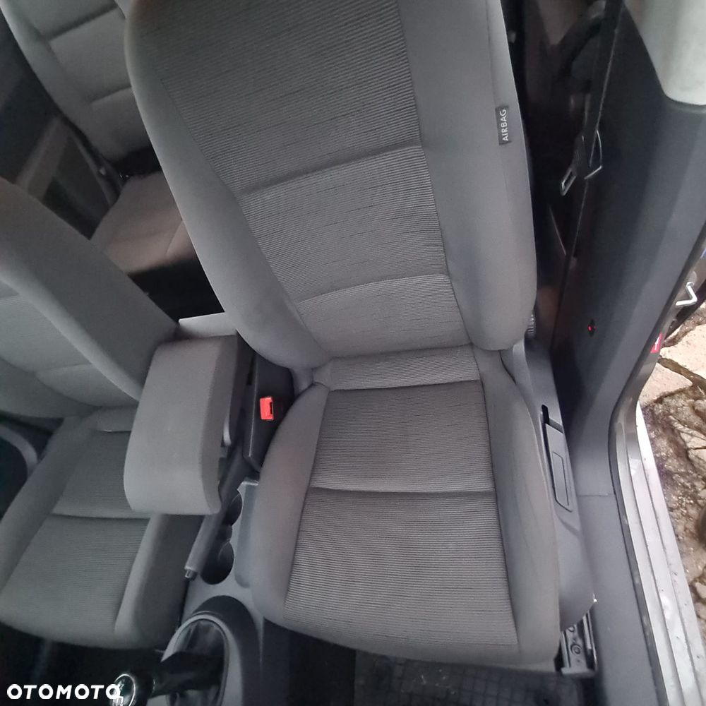 Volkswagen Touran 1.6 Freestyle - 18