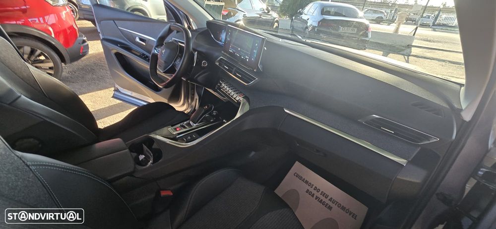 Peugeot 3008 1.6 Hybrid Allure Pack e-EAT8 - 18